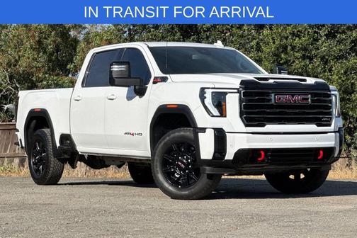 Summit White 2025 GMC Sierra 2500 AT4