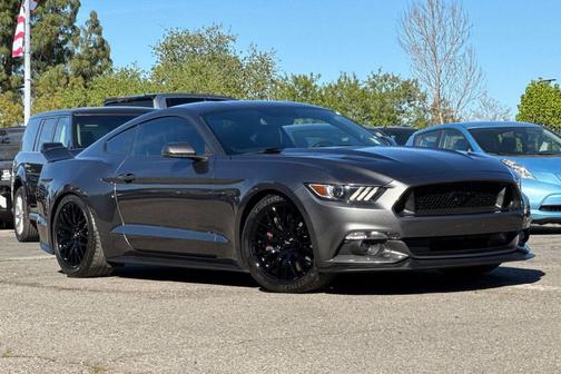 2017 Ford Mustang GT Premium