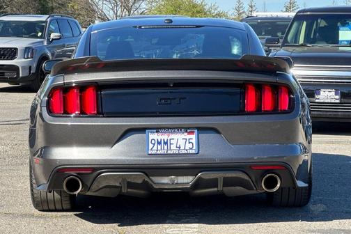 2017 Ford Mustang GT Premium