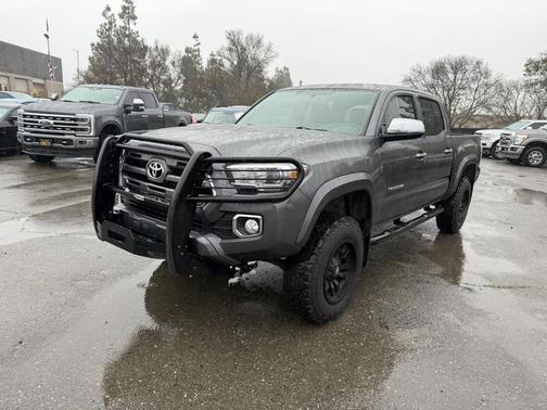2017 Toyota Tacoma Limited
