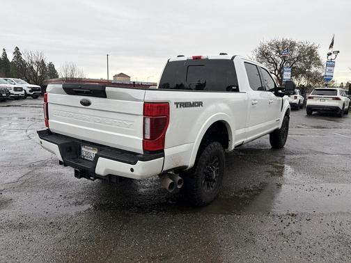 2022 Ford F-350 Lariat