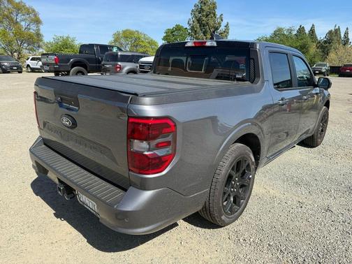 2025 Ford Maverick Lobo