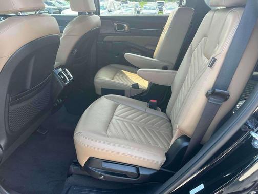 2025 Kia Sorento SX Prestige