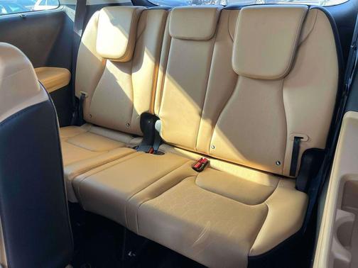 2022 Kia Carnival EX