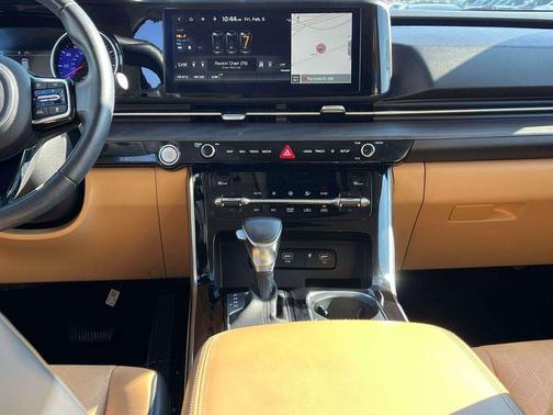 2022 Kia Carnival EX