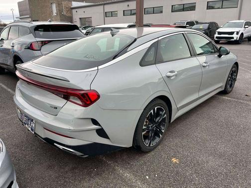 2022 Kia K5 GT-Line