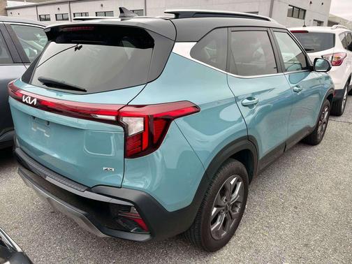 2024 Kia Seltos S