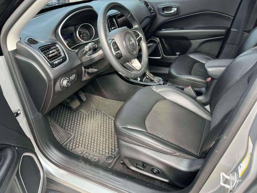 2020 Jeep Compass Altitude
