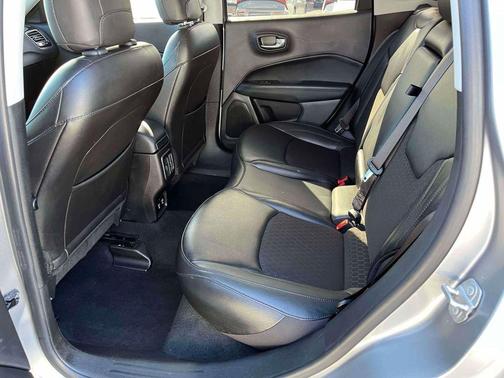 2020 Jeep Compass Altitude