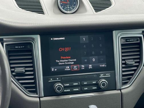 2017 Porsche Macan S