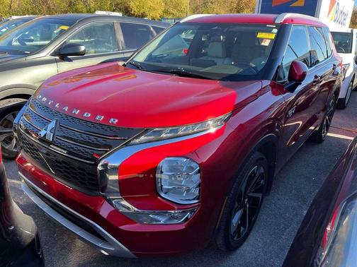 2024 Mitsubishi Outlander PHEV SEL