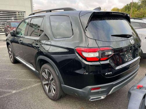 2024 Honda Pilot Elite
