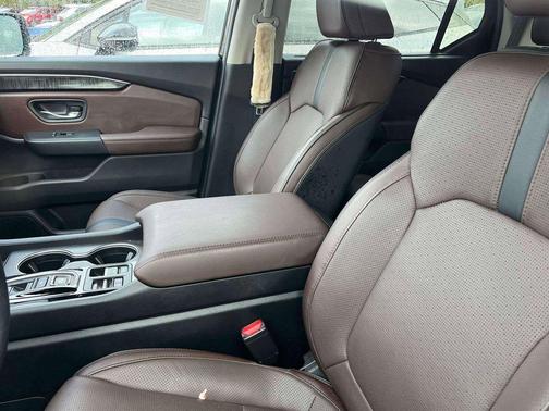 2024 Honda Pilot Elite