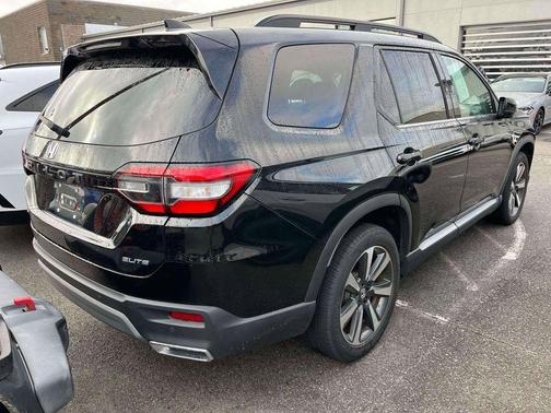 2024 Honda Pilot Elite