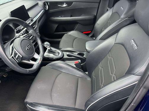 2020 Kia Forte GT-Line