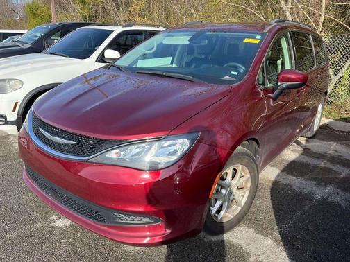 2021 Chrysler Voyager LXI