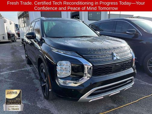 2023 Mitsubishi Outlander SEL