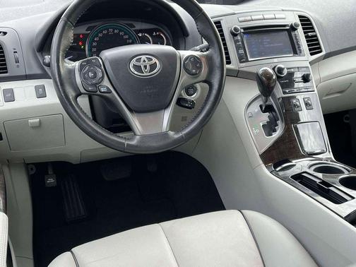 2013 Toyota Venza XLE