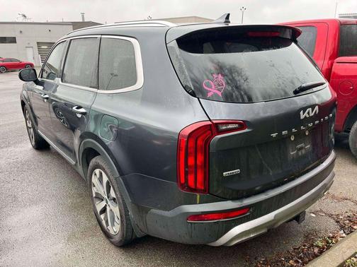 2022 Kia Telluride S