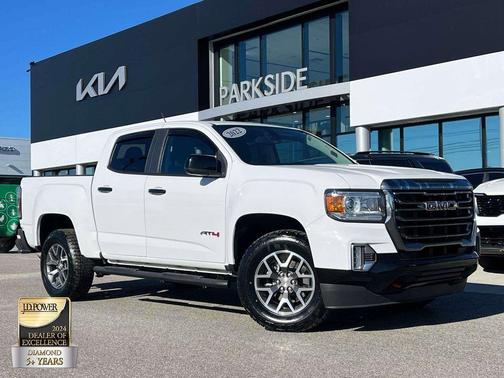 2022 GMC Canyon AT4 w/Cloth