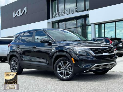 2023 Kia Seltos LX IVT AWD