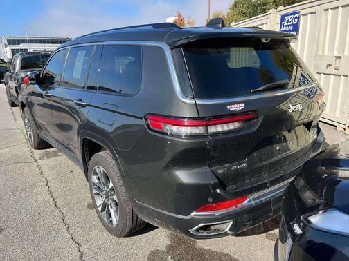 2022 Jeep Grand Cherokee L Overland