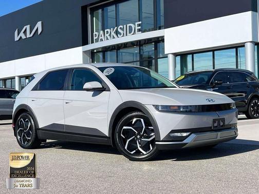 2024 Hyundai IONIQ 5 SEL