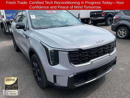 2025 Kia Sorento SX