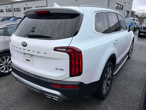 2020 Kia Telluride S