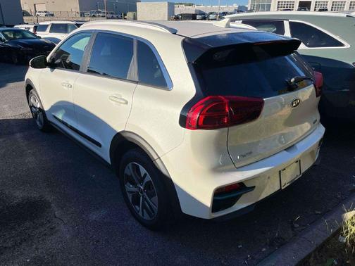 Snow White Pearl 2020 Kia Niro EV EX Premium