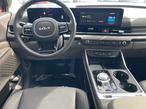 2025 Kia Carnival Hybrid SX