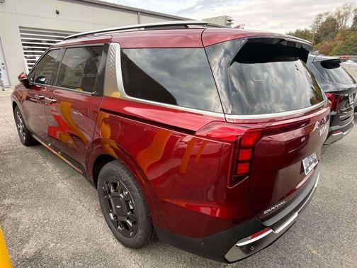 2025 Kia Carnival Hybrid SX