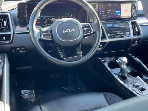 2023 Kia Sorento X-Line EX