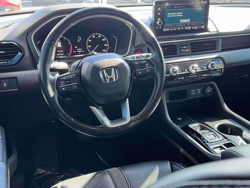 2023 Honda Pilot Touring