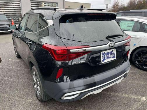 2021 Kia Seltos EX