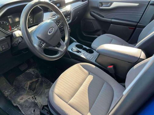 2022 Ford Escape S