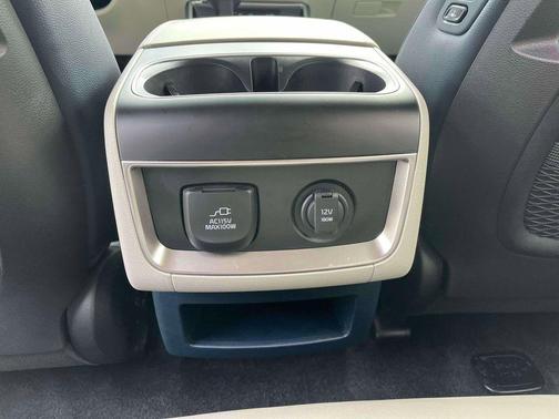 2025 Kia Carnival SX Prestige