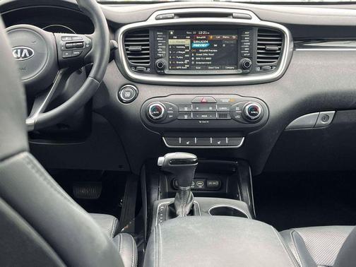 2018 Kia Sorento SX