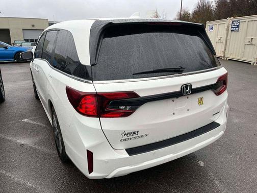 2025 Honda Odyssey Touring