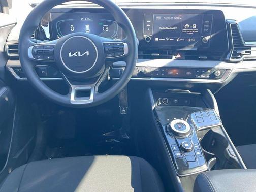 2025 Kia Sportage Hybrid LX