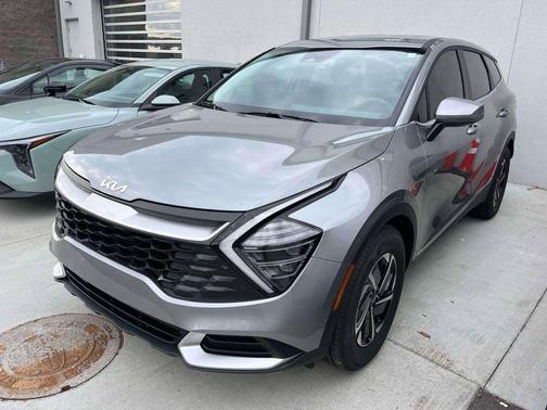 2025 Kia Sportage Hybrid LX