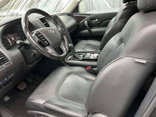 2020 INFINITI QX80 Luxe