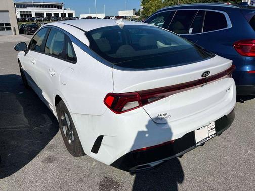 2021 Kia K5 LXS