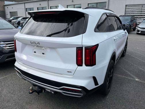 2023 Kia Sorento SX