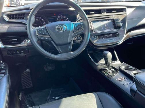 2017 Toyota Avalon Limited