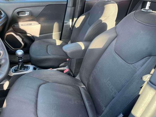 2015 Jeep Renegade Sport