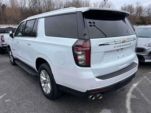 2023 Chevrolet Suburban Premier