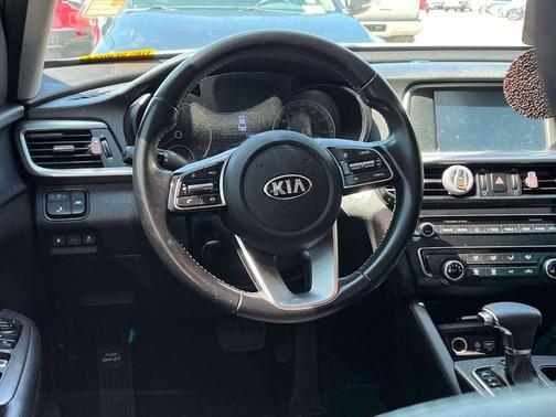 2020 Kia Optima S
