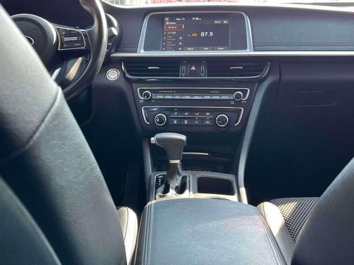 2020 Kia Optima S