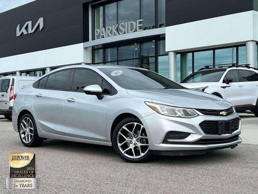 2017 Chevrolet Cruze LS